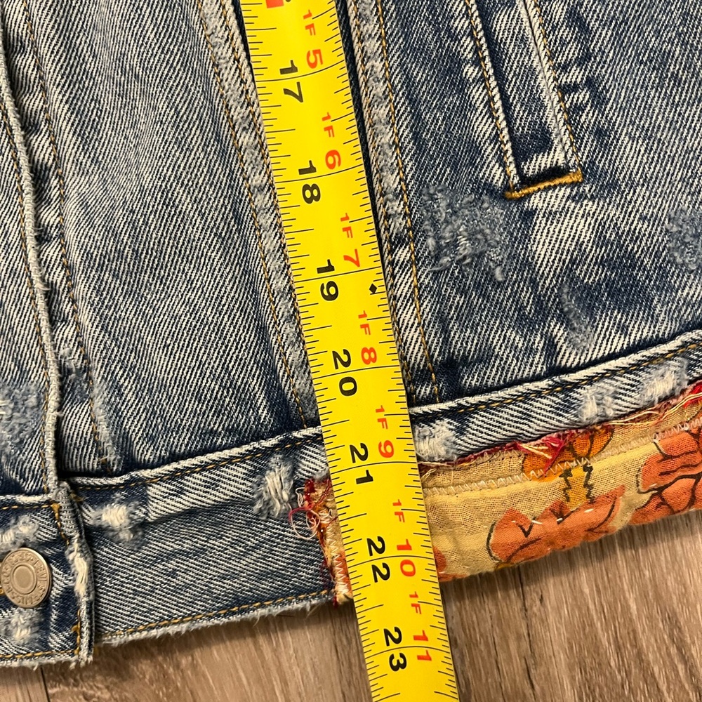 Levi’s Patchwork Denim Jacket Womens Small - image 5